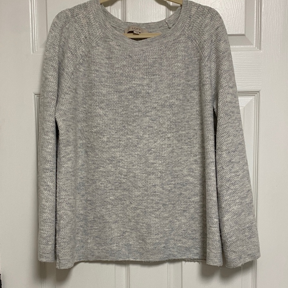 LOFT  Women's Gray Sweater